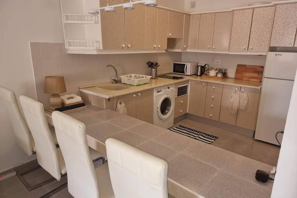 Casa Gales: Relax Next To The Sea Apartment For Families كوراليهو المظهر الخارجي الصورة
