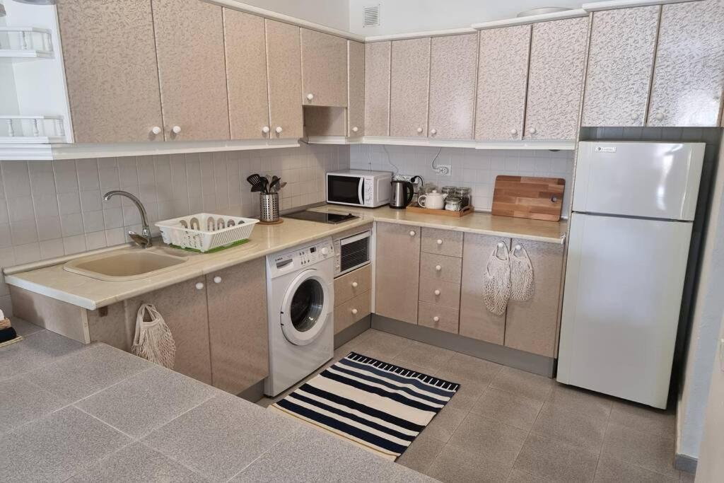 Casa Gales: Relax Next To The Sea Apartment For Families كوراليهو المظهر الخارجي الصورة